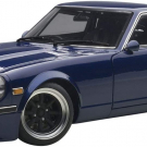 Autoart 77451 Miniaturauto aus der Kollektion, Metallblau
